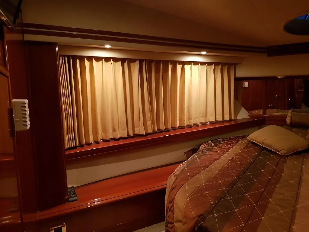 Xclusive 22M Air Conditioned 3-Luxury Bdr Lovely Yacht Hotel Eilat Botel