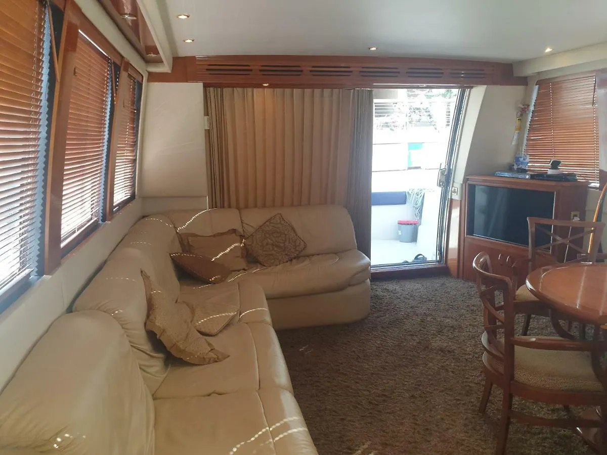 Xclusive 22M Air Conditioned 3-Luxury Bdr Lovely Yacht Hotel Eilat Israël